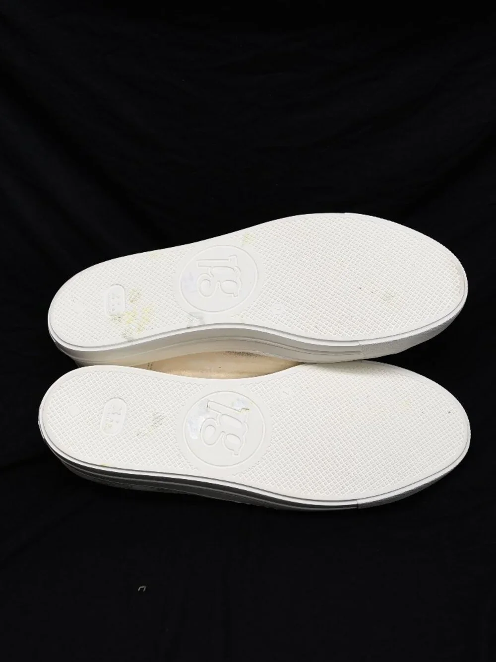 Paul Green Metallic Silver White Low-Top Sneakers